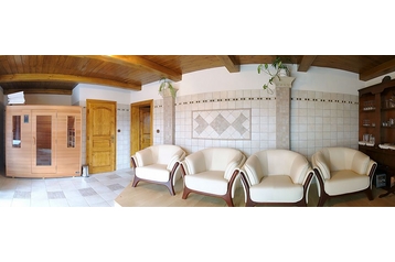 Slowakije Privát Uhorská Ves, Exterieur